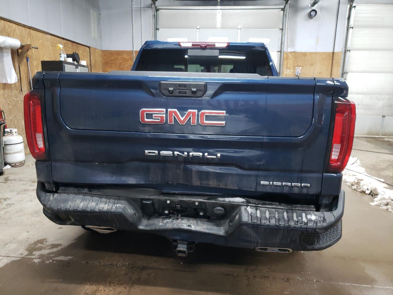 Автомобиль GMC SIERRA K1500 DENALI 2022 | GrandCar Автомобиль GMC SIERRA K1500 DENALI 2022 | GrandCar