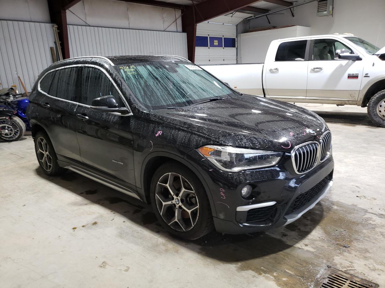 Автомобиль BMW X1 XDRIVE28I 2016 | GrandCar Автомобиль BMW X1 XDRIVE28I 2016 | GrandCar
