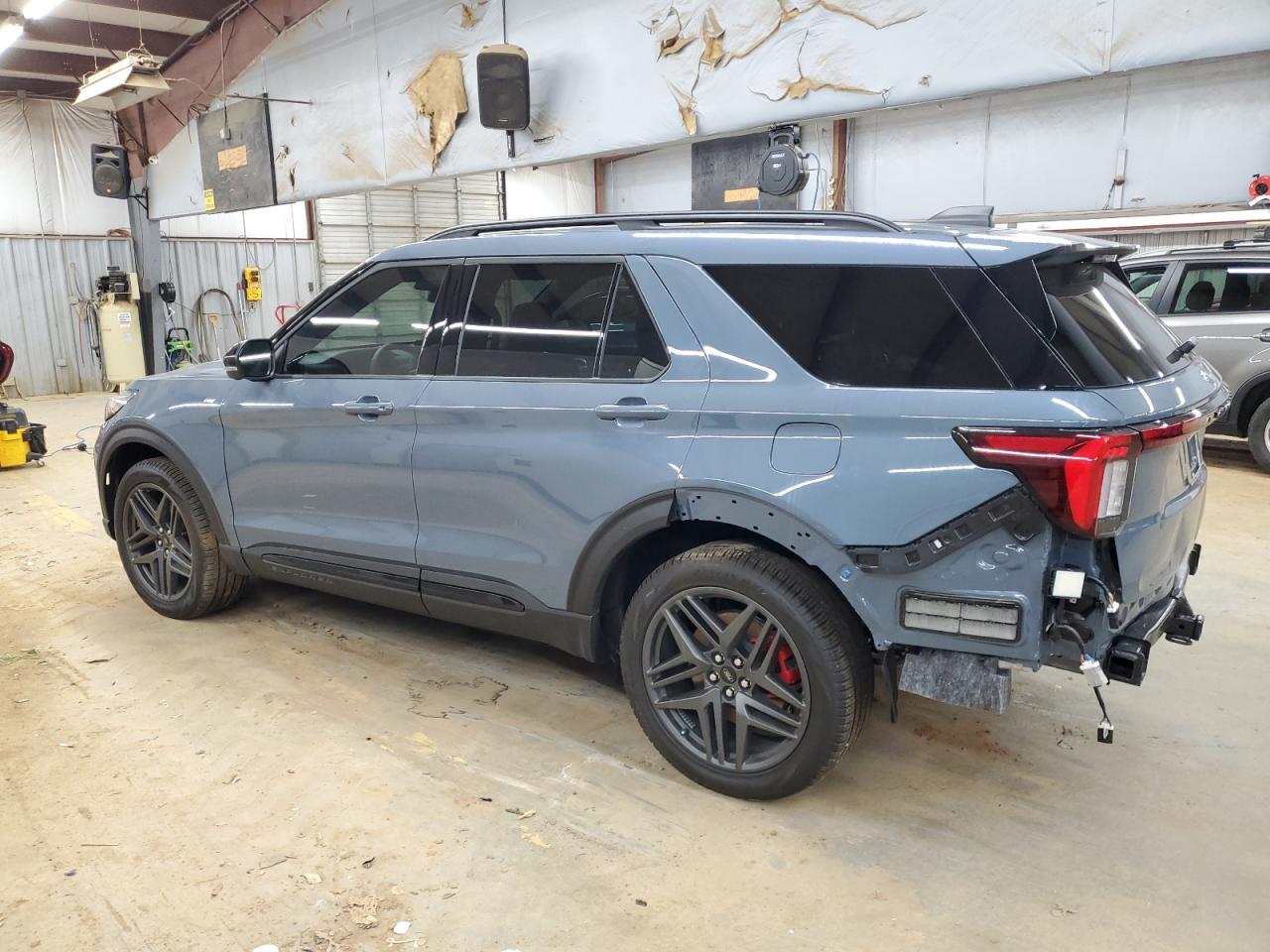 Автомобиль FORD EXPLORER ST-LINE 2025 | GrandCar Автомобиль FORD EXPLORER ST-LINE 2025 | GrandCar