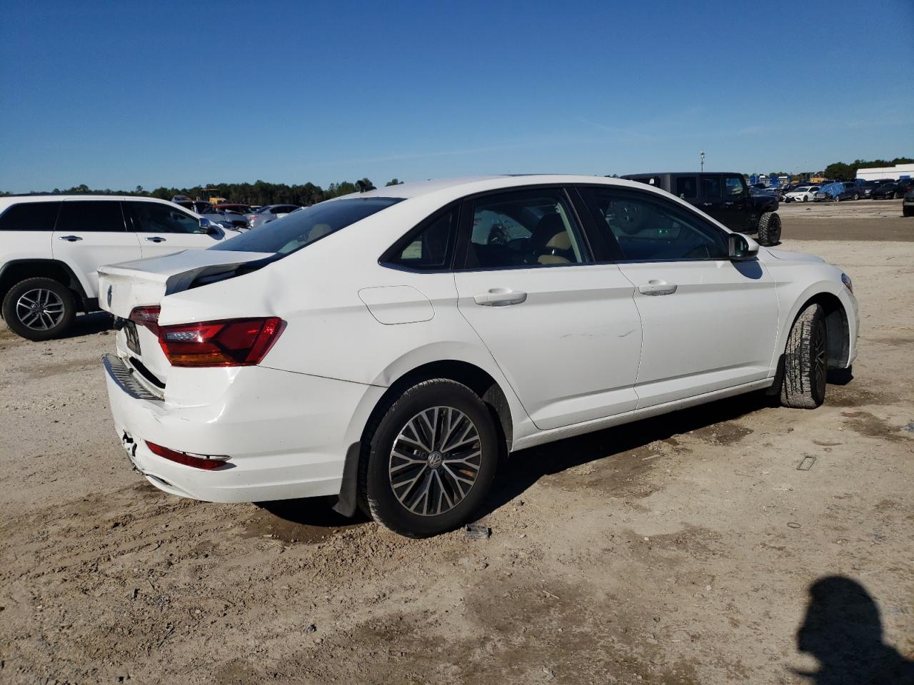 Автомобиль VOLKSWAGEN JETTA S 2019 | GrandCar Автомобиль VOLKSWAGEN JETTA S 2019 | GrandCar