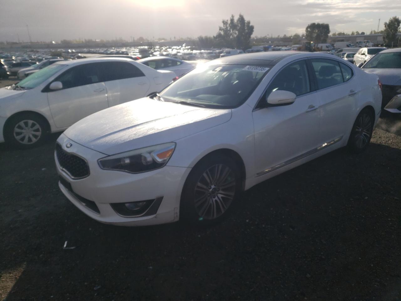 Автомобиль KIA CADENZA LUXURY 2016 | GrandCar