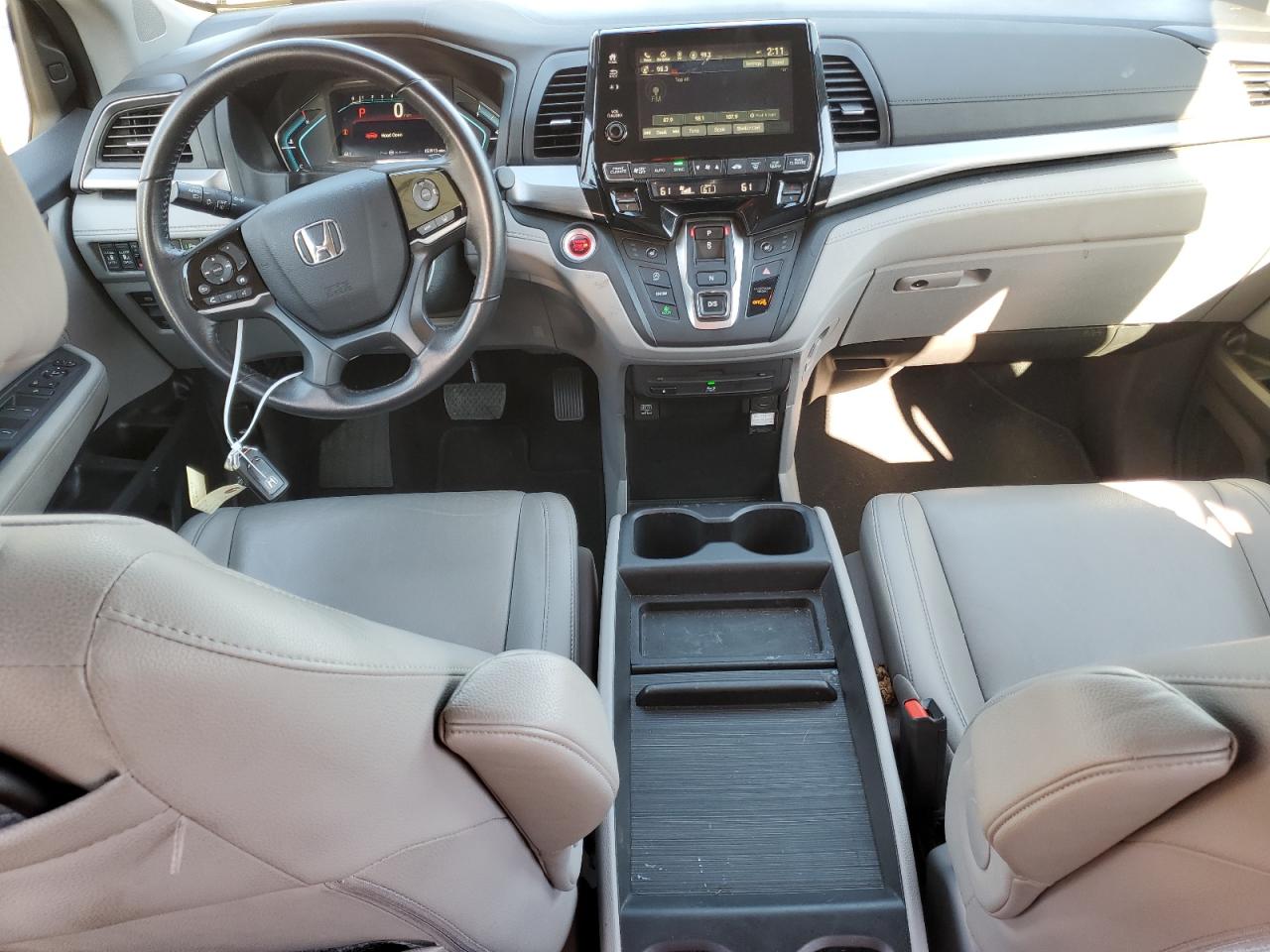 Автомобиль HONDA ODYSSEY TOURING 2020 | GrandCar Автомобиль HONDA ODYSSEY TOURING 2020 | GrandCar