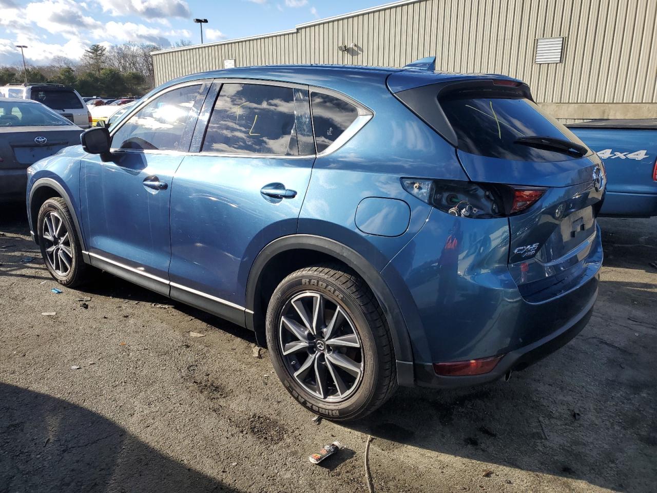 Автомобіль MAZDA CX-5 GRAND TOURING 2017 | GrandCar Автомобіль MAZDA CX-5 GRAND TOURING 2017 | GrandCar