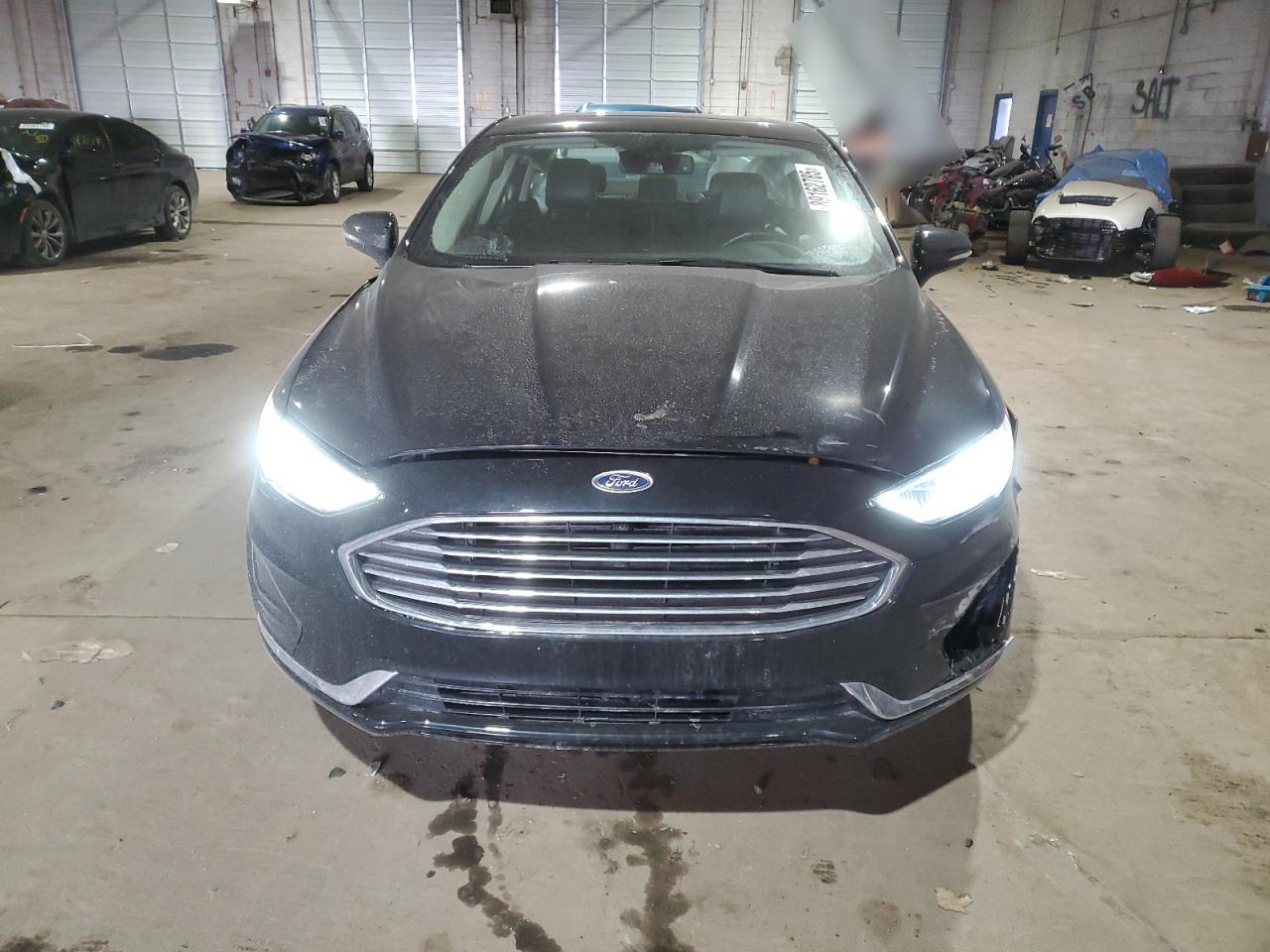 Автомобиль FORD FUSION SEL 2020 | GrandCar Автомобиль FORD FUSION SEL 2020 | GrandCar
