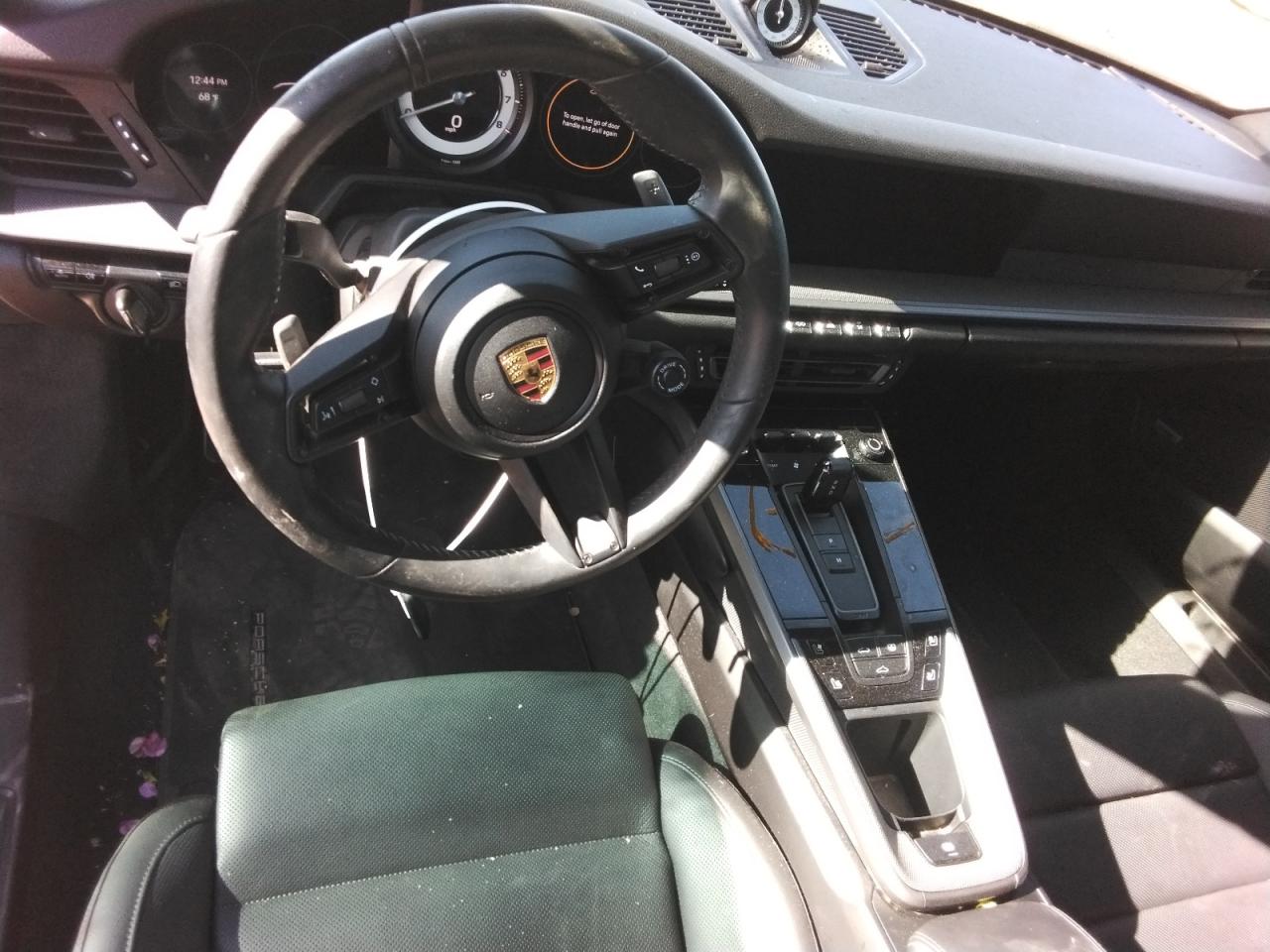 Автомобиль PORSCHE 911 CARRERA 2021 | GrandCar Автомобиль PORSCHE 911 CARRERA 2021 | GrandCar