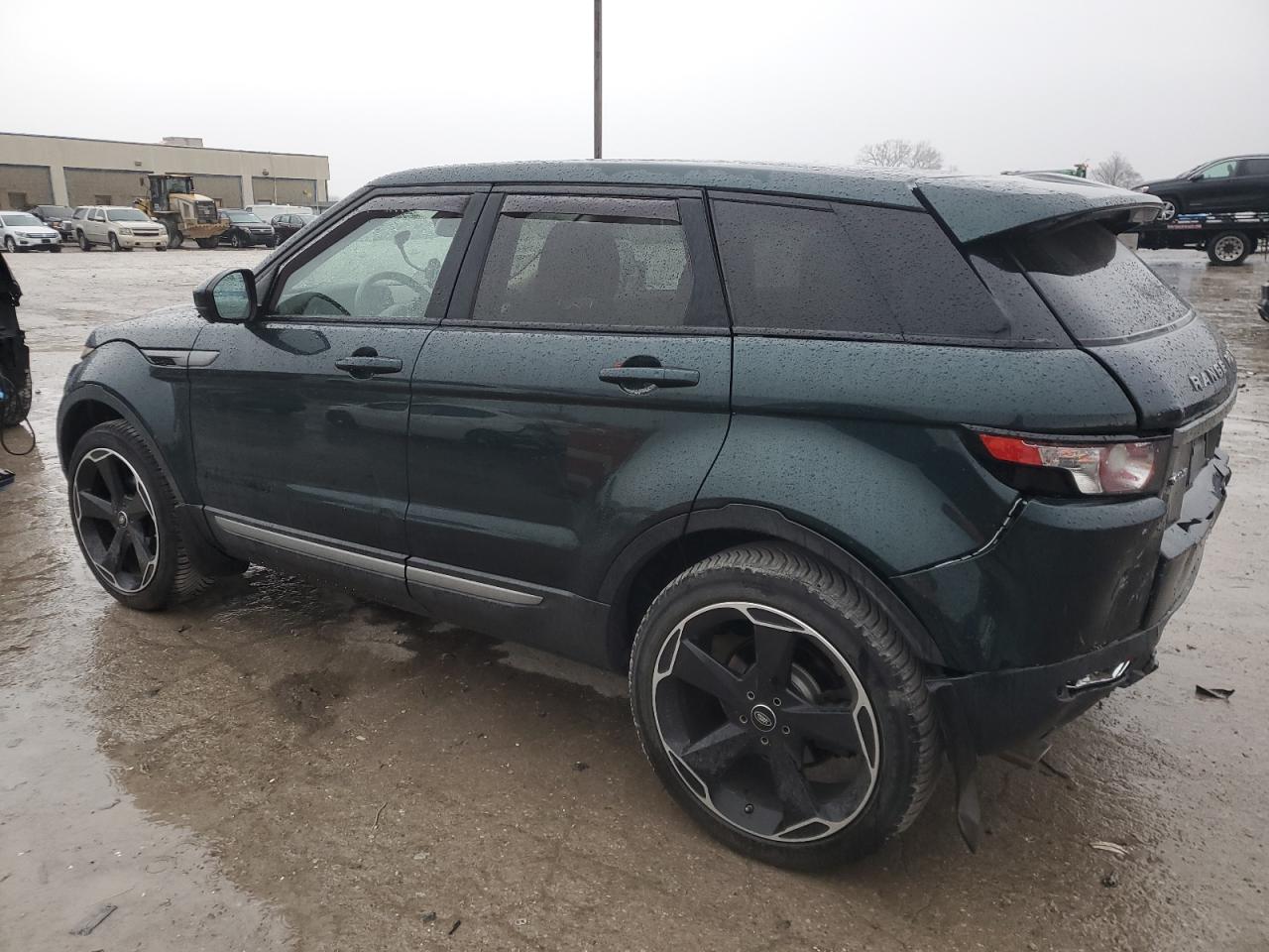 Автомобиль LAND ROVER RANGE ROVER EVOQUE PURE PLUS 2015 | GrandCar Автомобиль LAND ROVER RANGE ROVER EVOQUE PURE PLUS 2015 | GrandCar