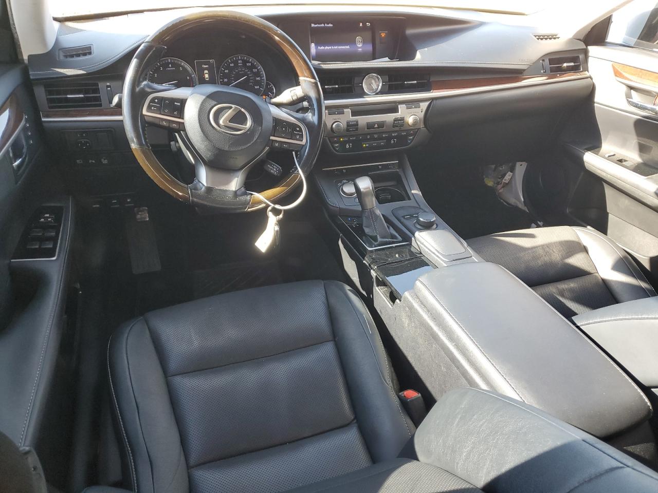 Автомобіль LEXUS ES 350 2017 | GrandCar Автомобіль LEXUS ES 350 2017 | GrandCar