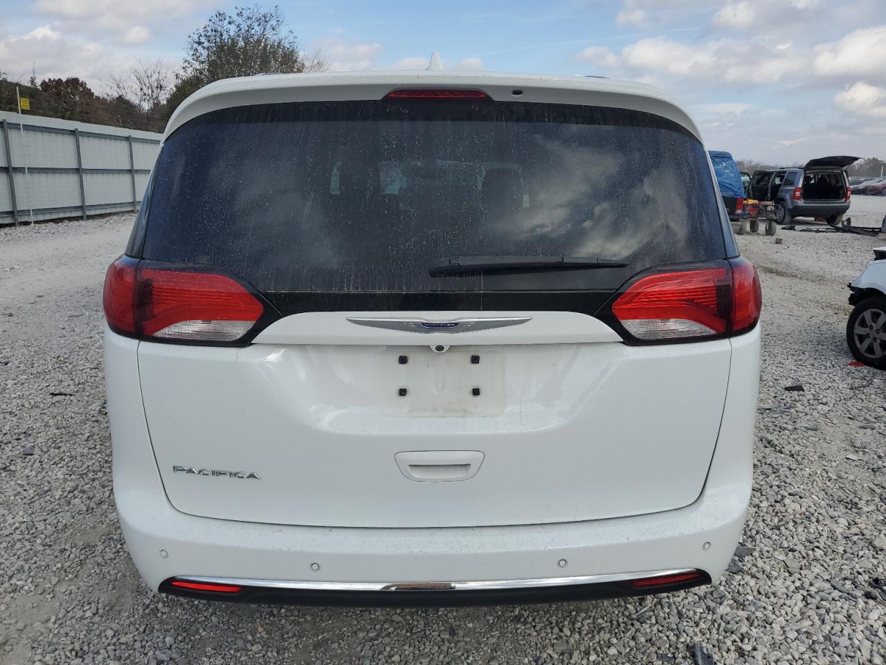 Автомобіль CHRYSLER PACIFICA TOURING L 2019 | GrandCar Автомобіль CHRYSLER PACIFICA TOURING L 2019 | GrandCar
