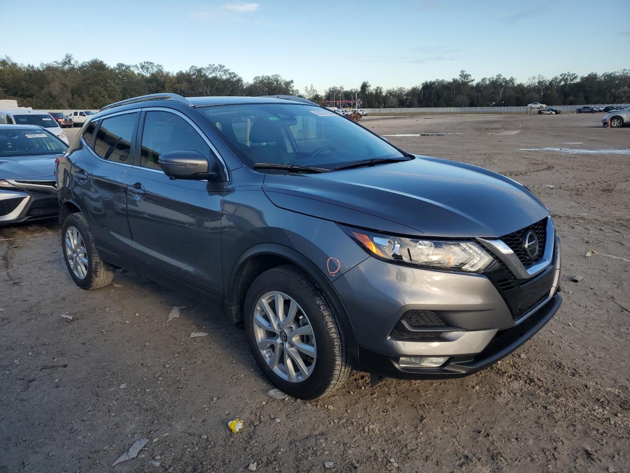 Автомобіль NISSAN ROGUE SPORT SV 2022 | GrandCar Автомобіль NISSAN ROGUE SPORT SV 2022 | GrandCar