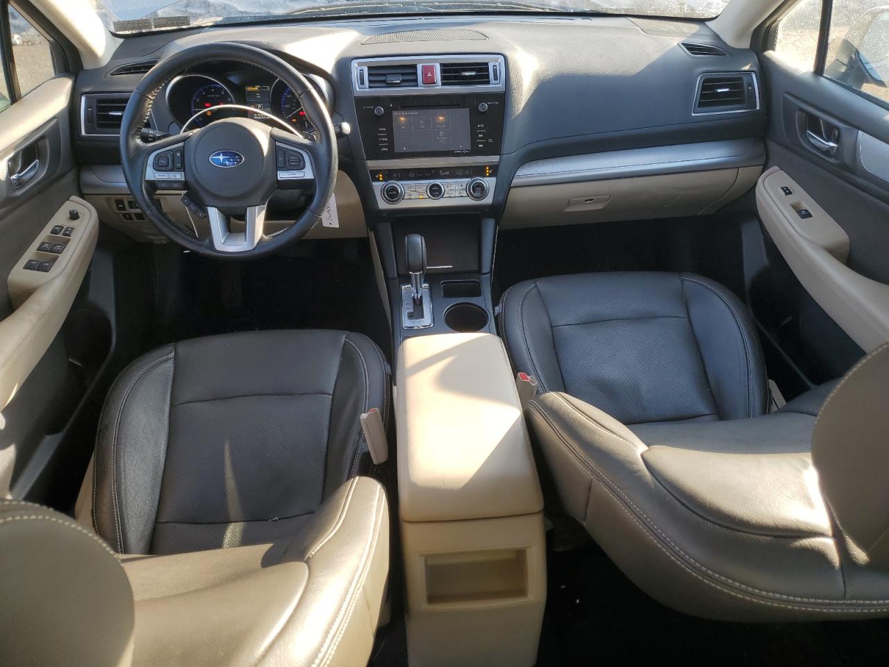 Автомобиль SUBARU LEGACY PREMIUM 2016 | GrandCar Автомобиль SUBARU LEGACY PREMIUM 2016 | GrandCar