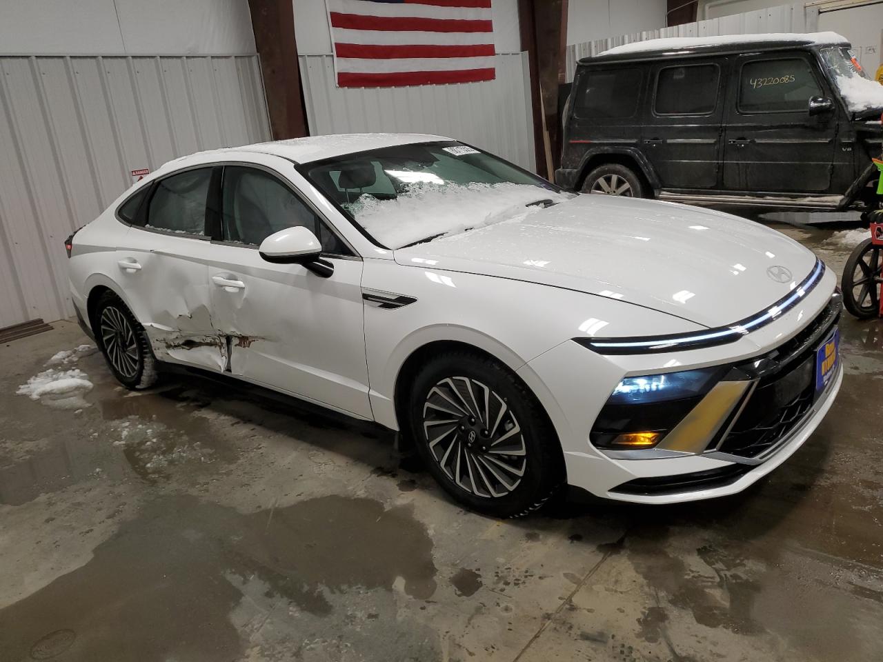 Автомобиль HYUNDAI SONATA HYBRID 2024 | GrandCar Автомобиль HYUNDAI SONATA HYBRID 2024 | GrandCar