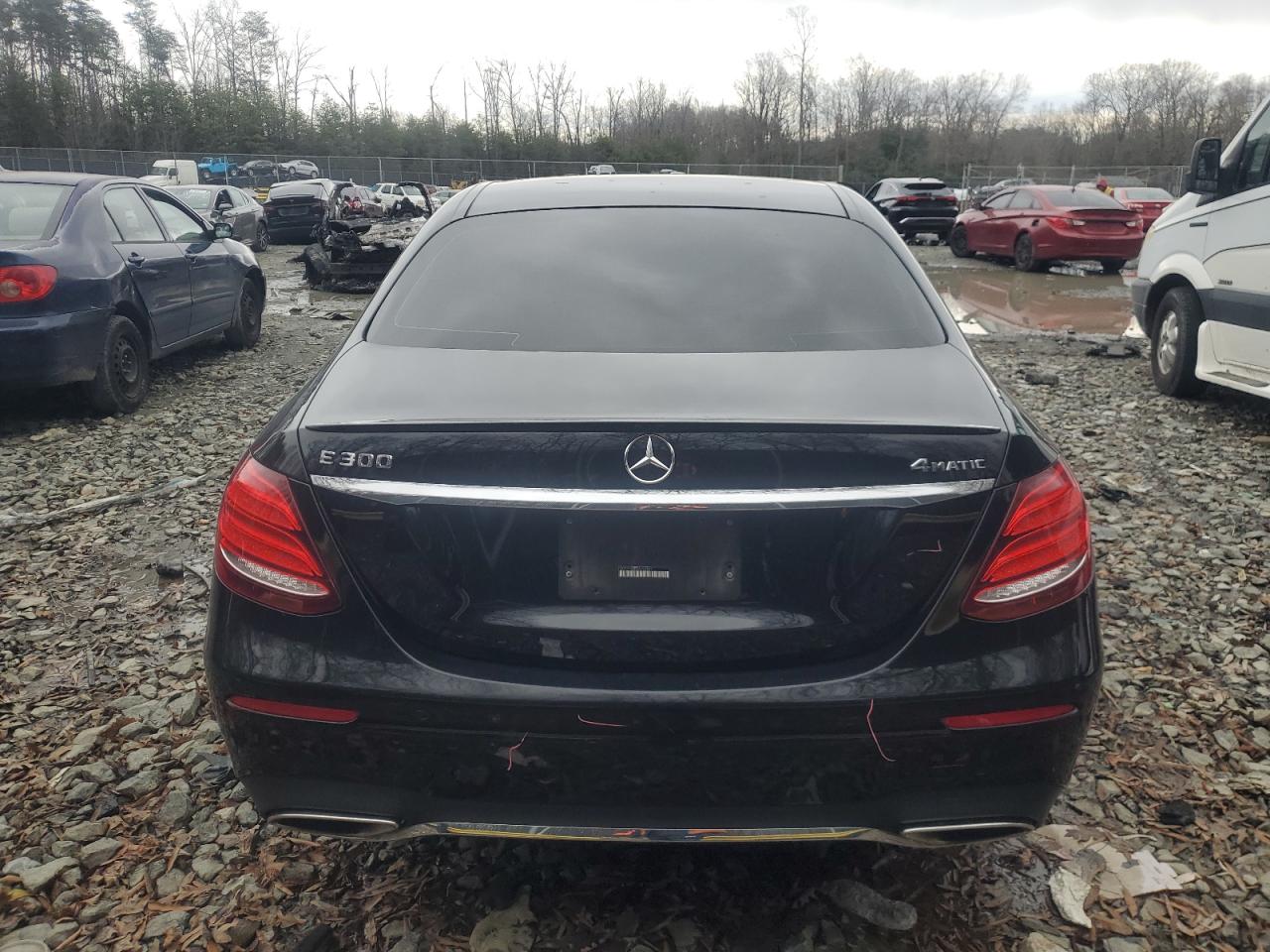 Автомобиль MERCEDES-BENZ E 300 4MATIC 2019 | GrandCar Автомобиль MERCEDES-BENZ E 300 4MATIC 2019 | GrandCar