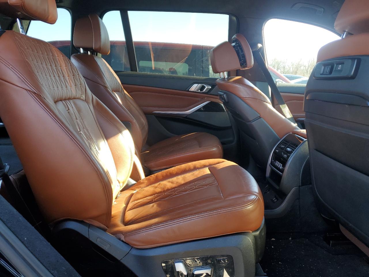 Автомобиль BMW X7 XDRIVE40I 2020 | GrandCar Автомобиль BMW X7 XDRIVE40I 2020 | GrandCar