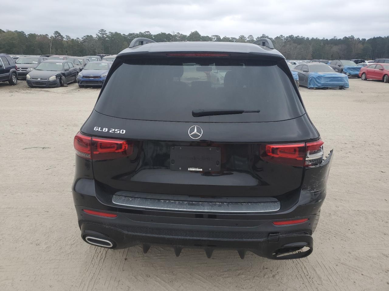 Автомобиль MERCEDES-BENZ GLB 250 2023 | GrandCar Автомобиль MERCEDES-BENZ GLB 250 2023 | GrandCar