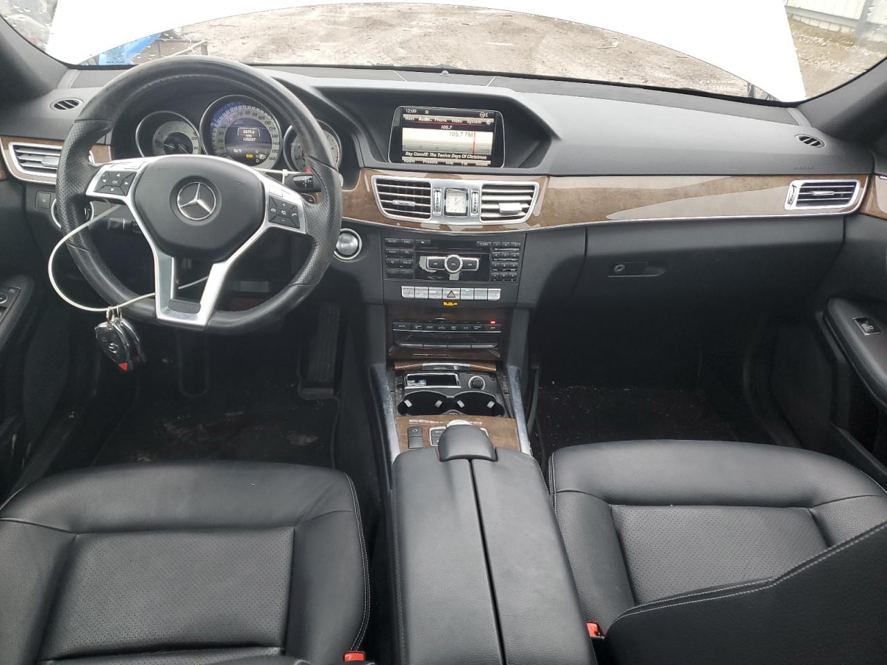 Автомобиль MERCEDES-BENZ E 350 4MATIC 2014 | GrandCar Автомобиль MERCEDES-BENZ E 350 4MATIC 2014 | GrandCar
