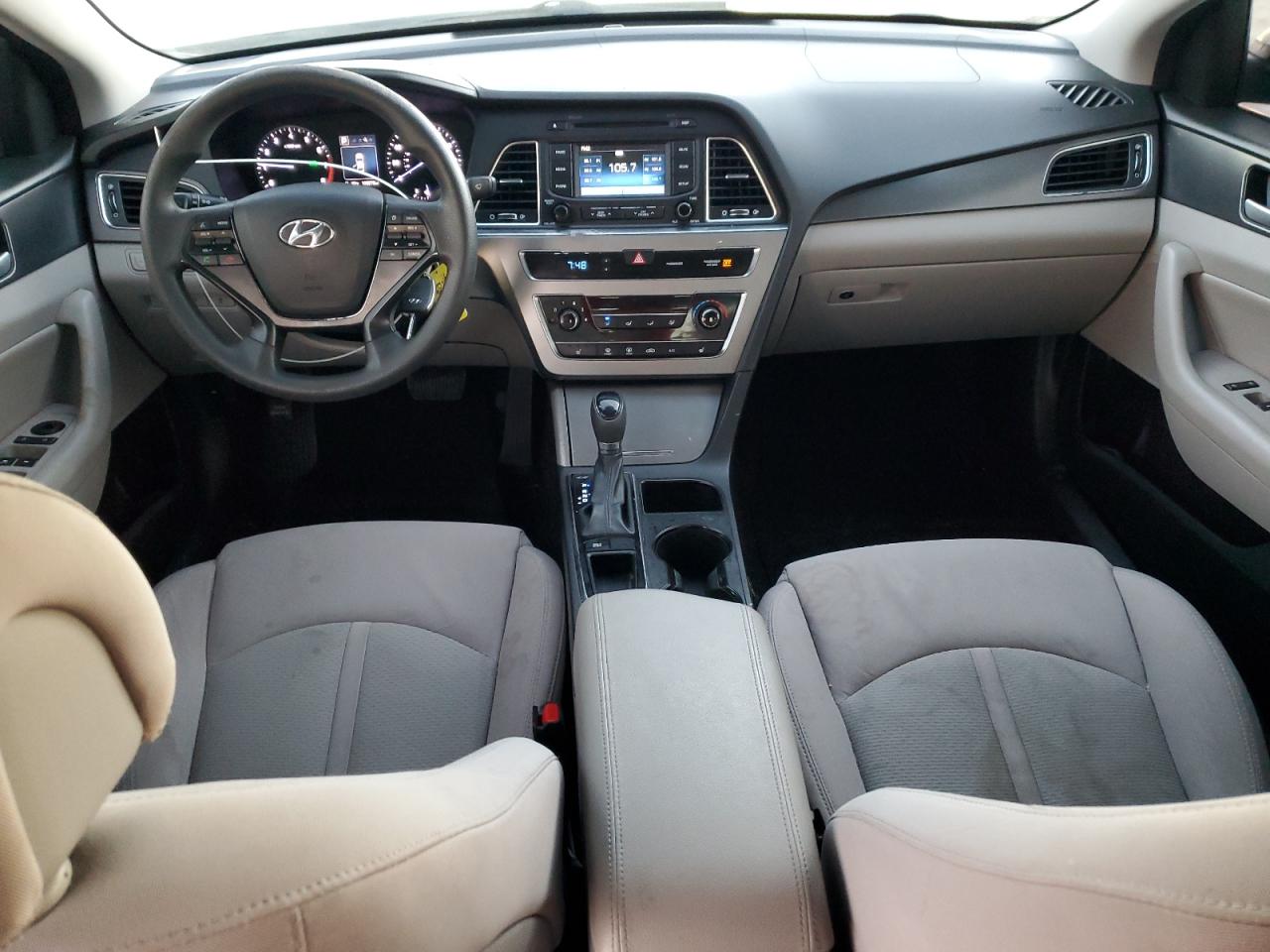 Автомобиль HYUNDAI SONATA SPORT 2015 | GrandCar Автомобиль HYUNDAI SONATA SPORT 2015 | GrandCar