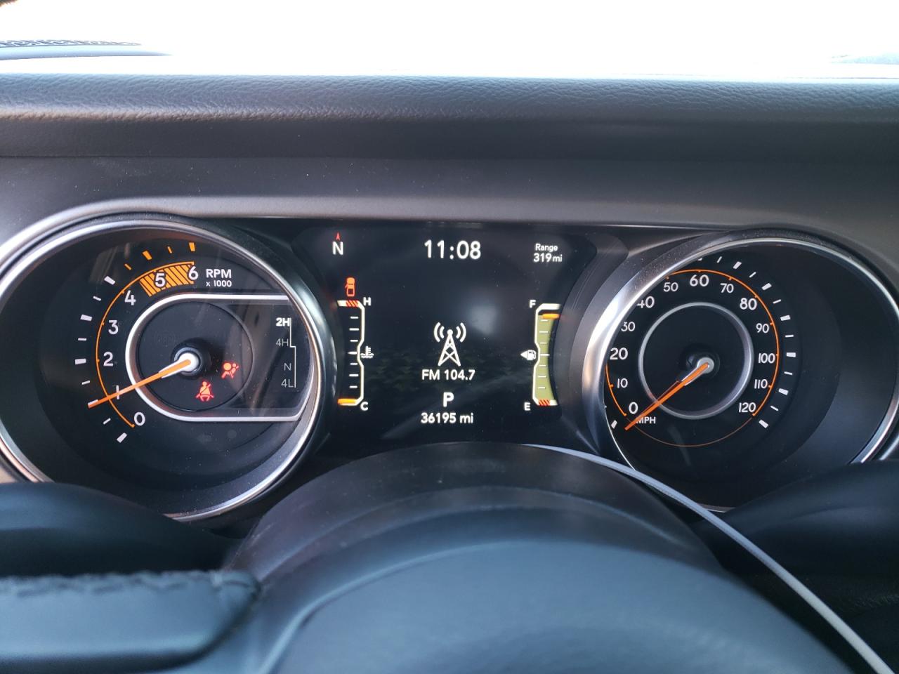 Автомобіль JEEP GLADIATOR SPORT 2022 | GrandCar Автомобіль JEEP GLADIATOR SPORT 2022 | GrandCar