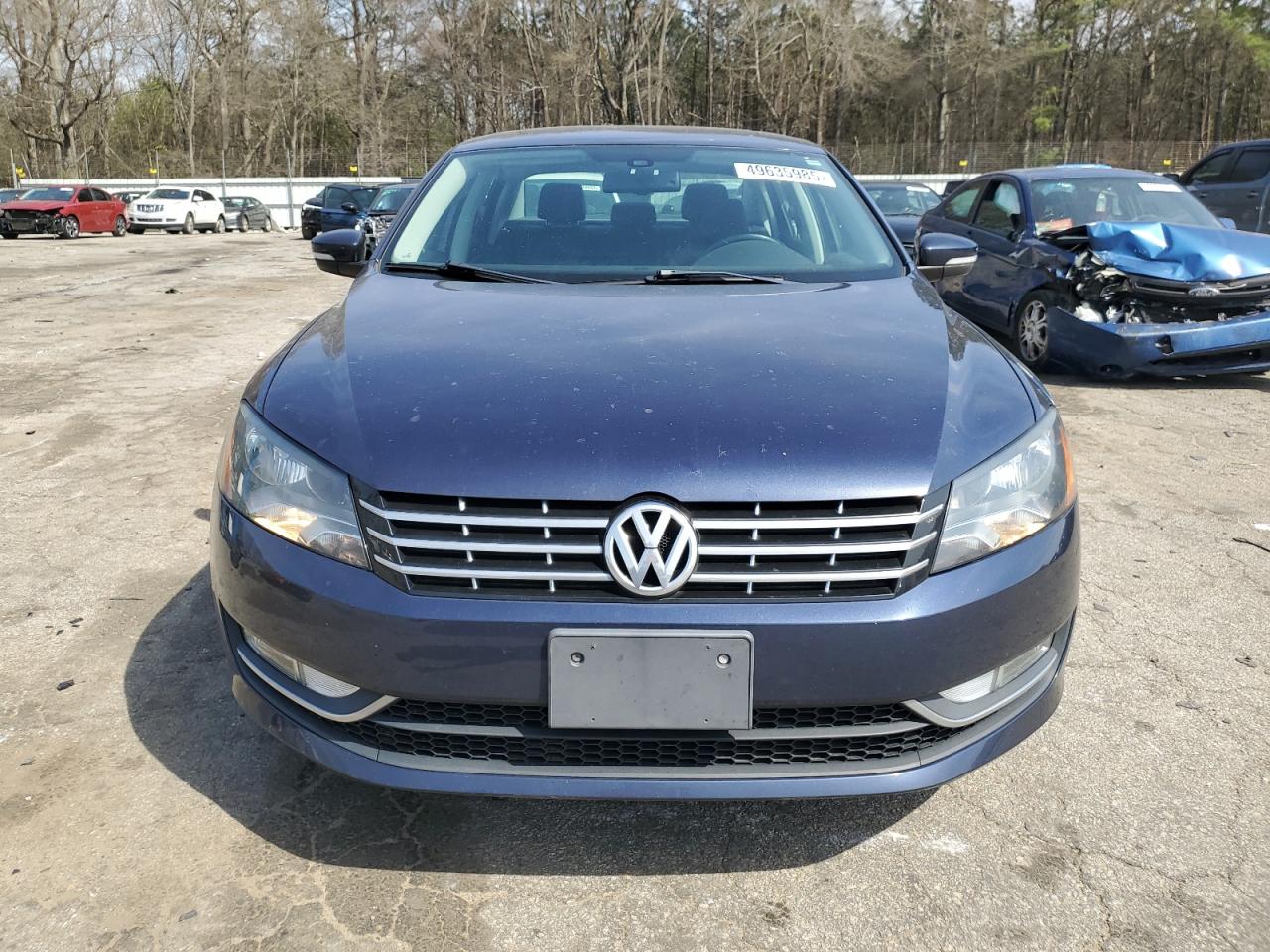 Автомобиль VOLKSWAGEN PASSAT SEL 2014 | GrandCar Автомобиль VOLKSWAGEN PASSAT SEL 2014 | GrandCar