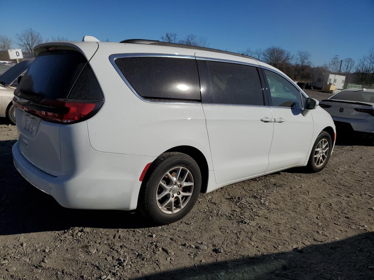 Автомобиль CHRYSLER PACIFICA TOURING L 2022 | GrandCar Автомобиль CHRYSLER PACIFICA TOURING L 2022 | GrandCar