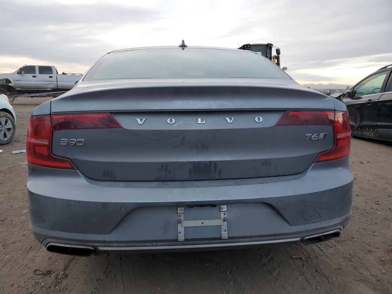 Автомобиль VOLVO S90 T6 INSCRIPTION 2018 | GrandCar Автомобиль VOLVO S90 T6 INSCRIPTION 2018 | GrandCar