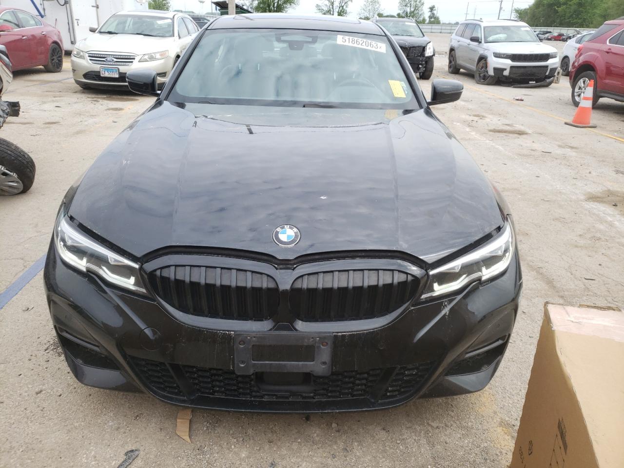 Автомобиль BMW 330XI 2019 | GrandCar Автомобиль BMW 330XI 2019 | GrandCar