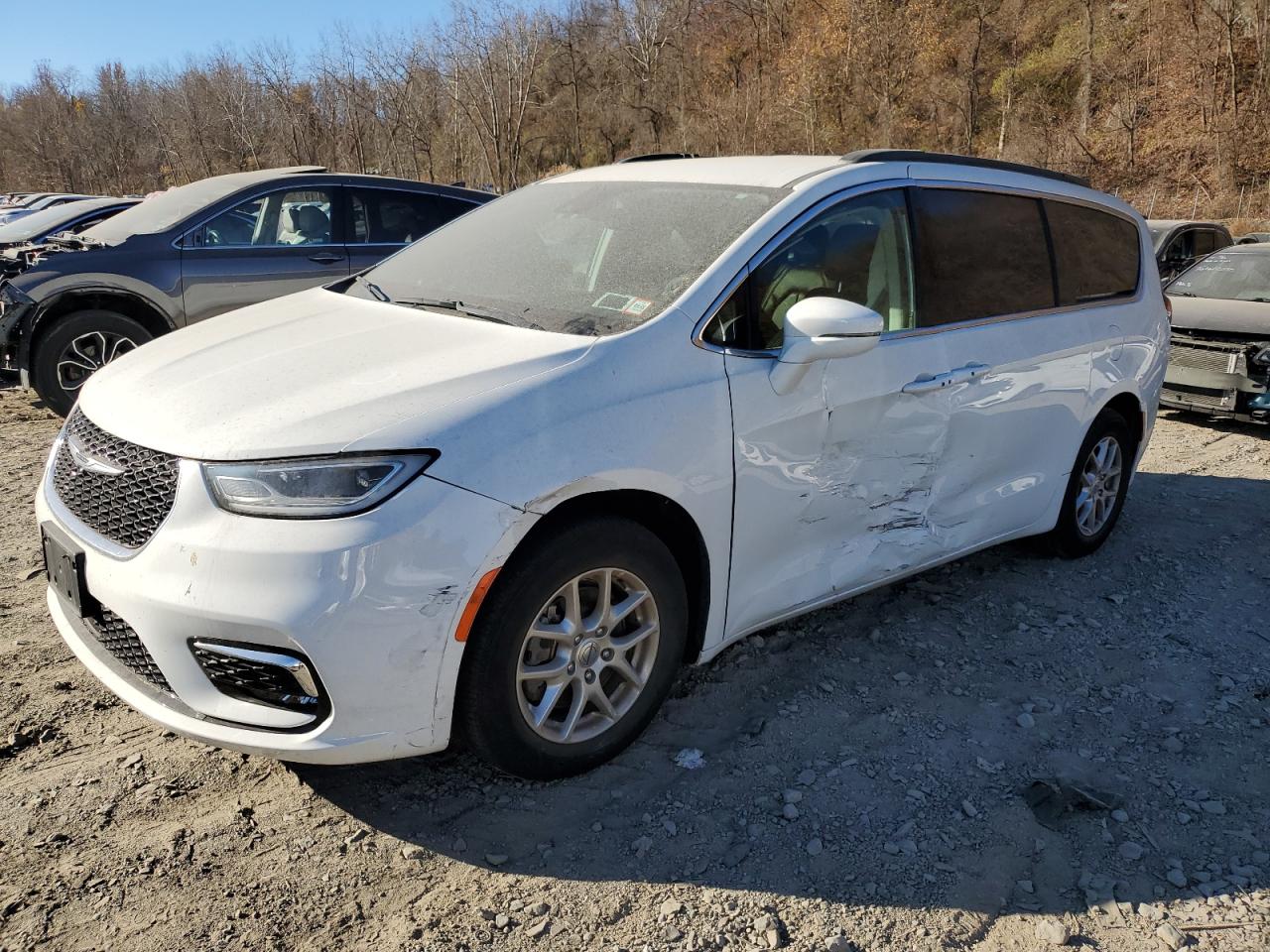 Автомобиль CHRYSLER PACIFICA TOURING L 2022 | GrandCar Автомобиль CHRYSLER PACIFICA TOURING L 2022 | GrandCar