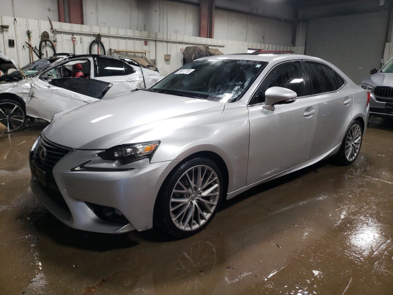 Автомобиль LEXUS IS 250 2015 | GrandCar