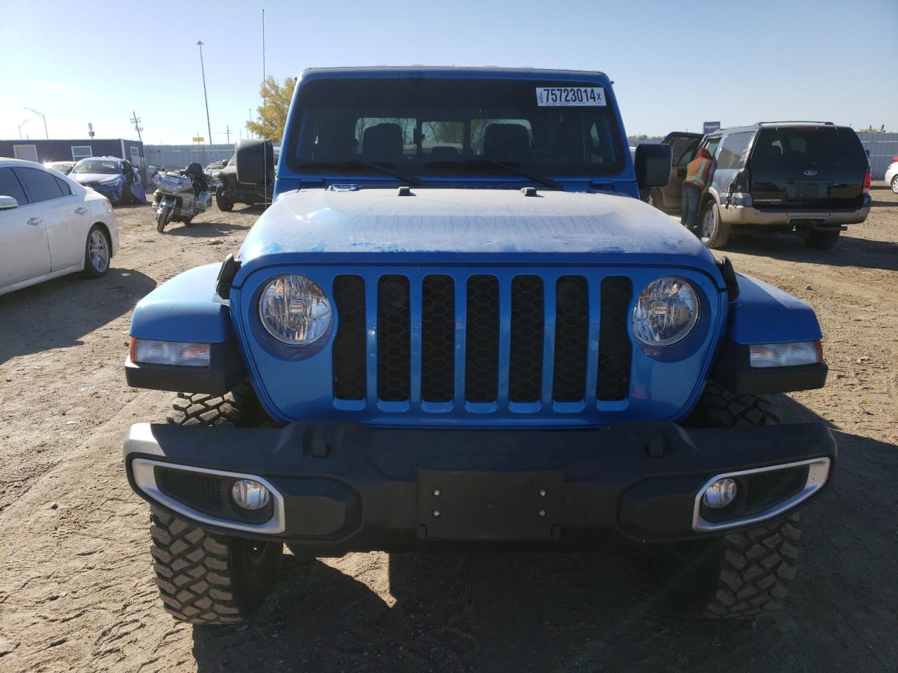 Автомобіль JEEP GLADIATOR SPORT 2022 | GrandCar Автомобіль JEEP GLADIATOR SPORT 2022 | GrandCar