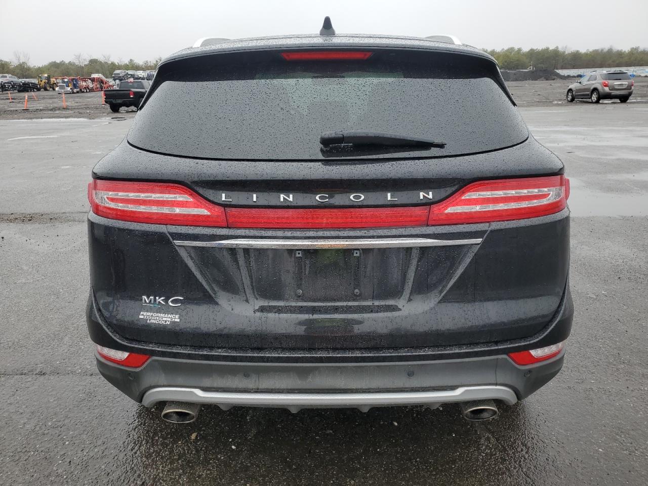 Автомобіль LINCOLN MKC RESERVE 2019 | GrandCar Автомобіль LINCOLN MKC RESERVE 2019 | GrandCar