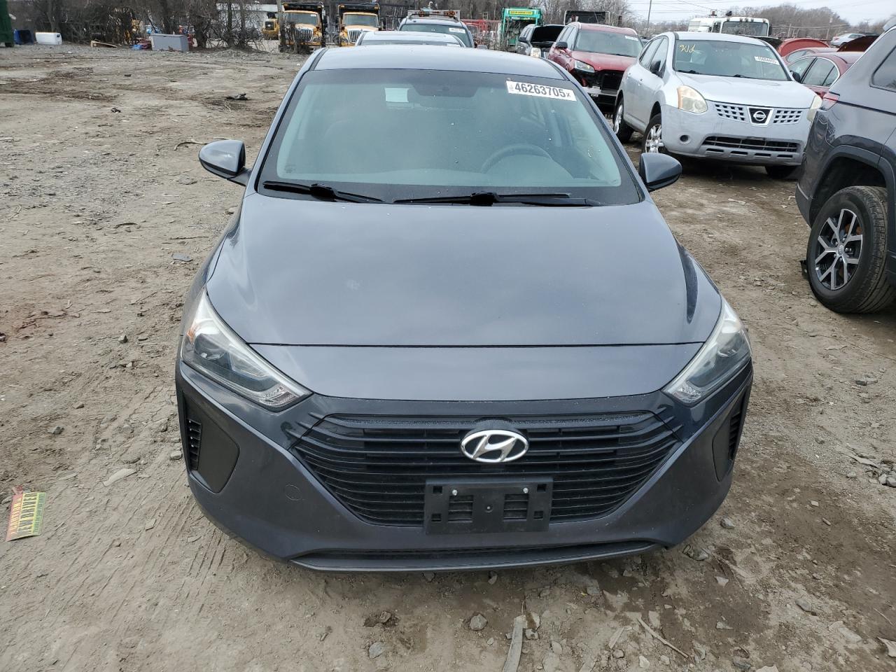 Автомобиль HYUNDAI IONIQ BLUE 2018 | GrandCar Автомобиль HYUNDAI IONIQ BLUE 2018 | GrandCar