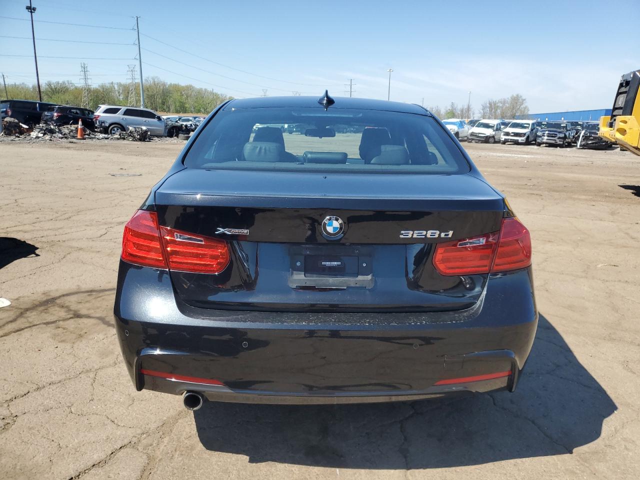 Автомобіль BMW 328 D XDRIVE 2014 | GrandCar Автомобіль BMW 328 D XDRIVE 2014 | GrandCar