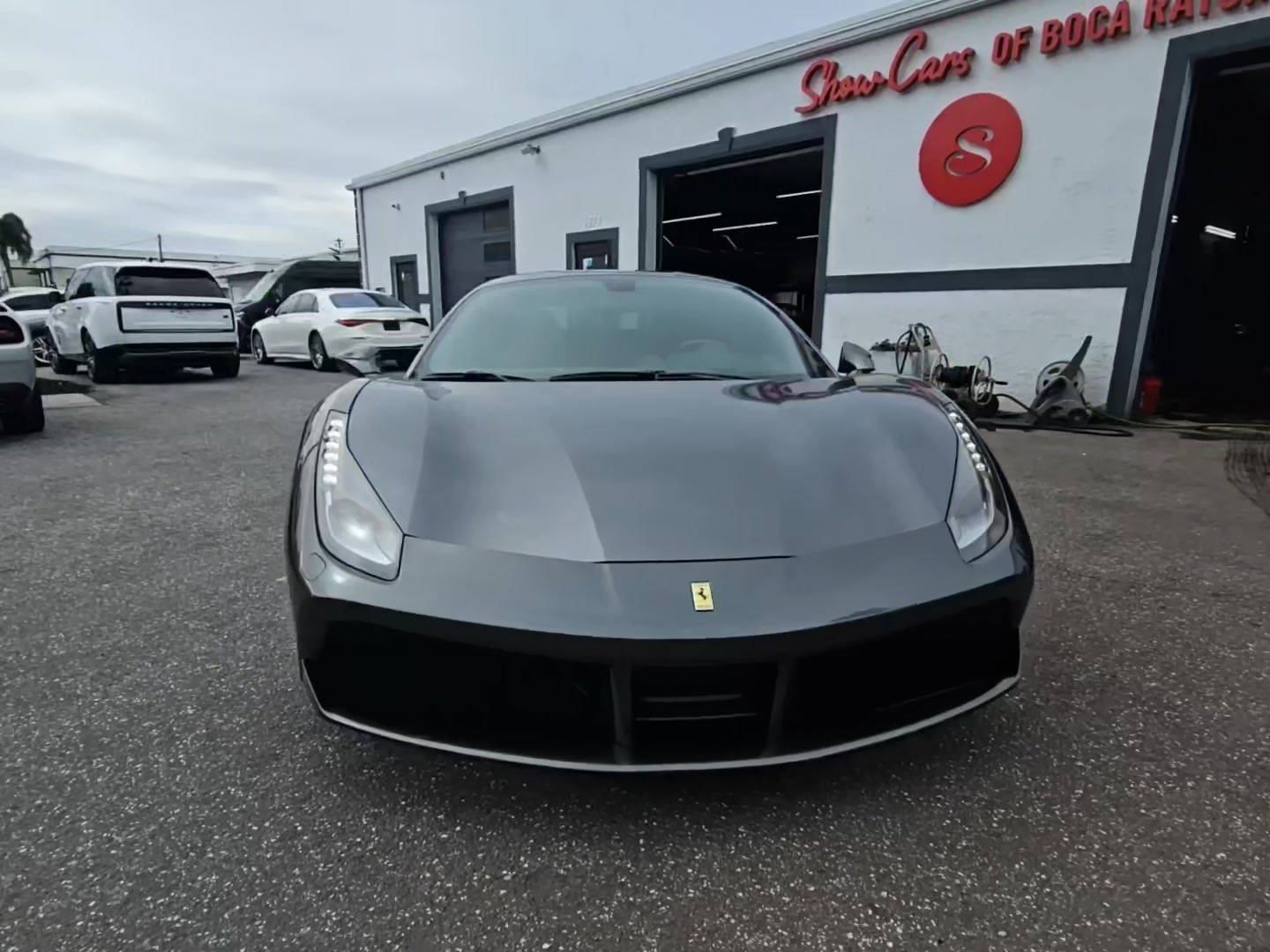 Автомобиль Ferrari 488 GTB Coupe 2018 | GrandCar