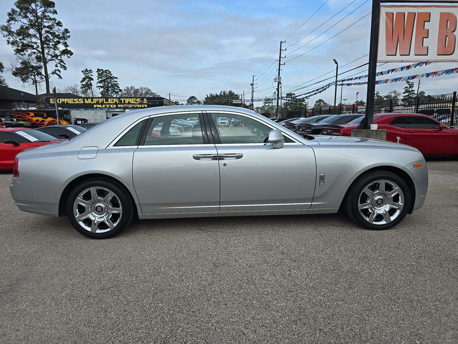 Автомобіль Rolls-Royce Ghost 2012 | GrandCar Автомобіль Rolls-Royce Ghost 2012 | GrandCar