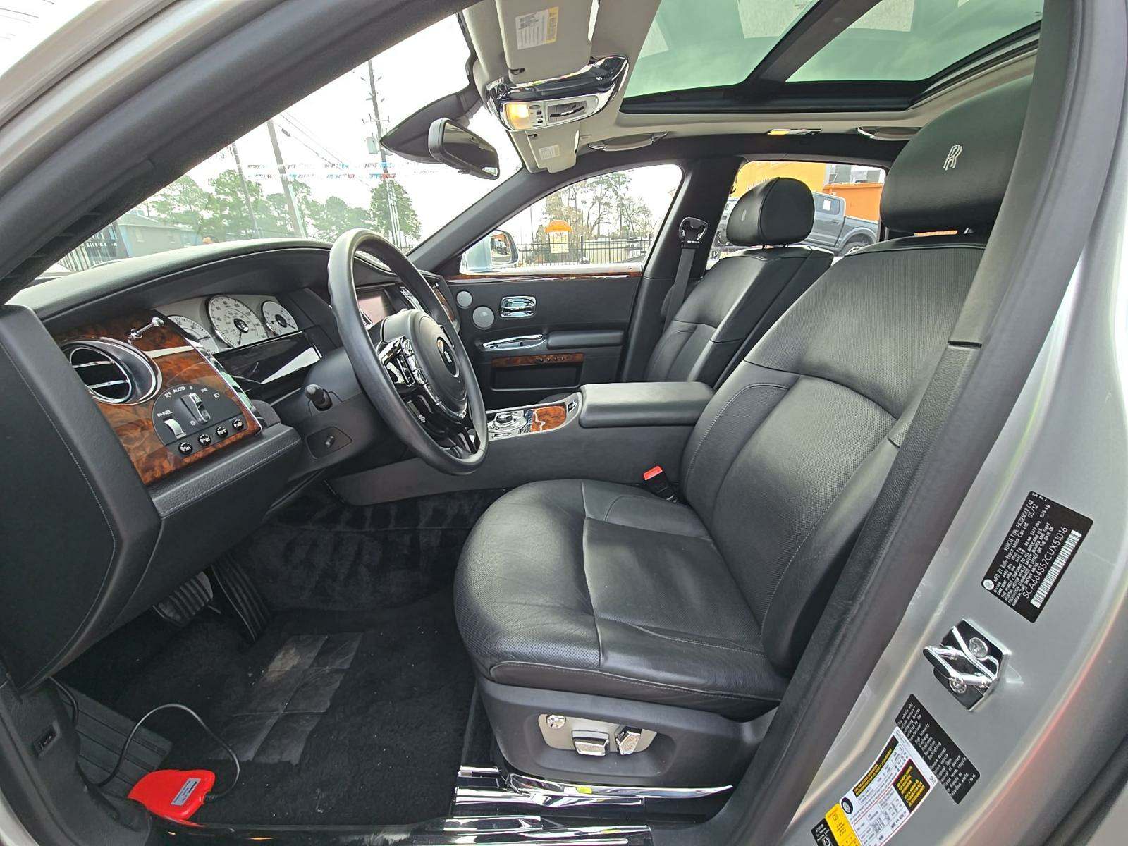 Автомобіль Rolls-Royce Ghost 2012 | GrandCar Автомобіль Rolls-Royce Ghost 2012 | GrandCar