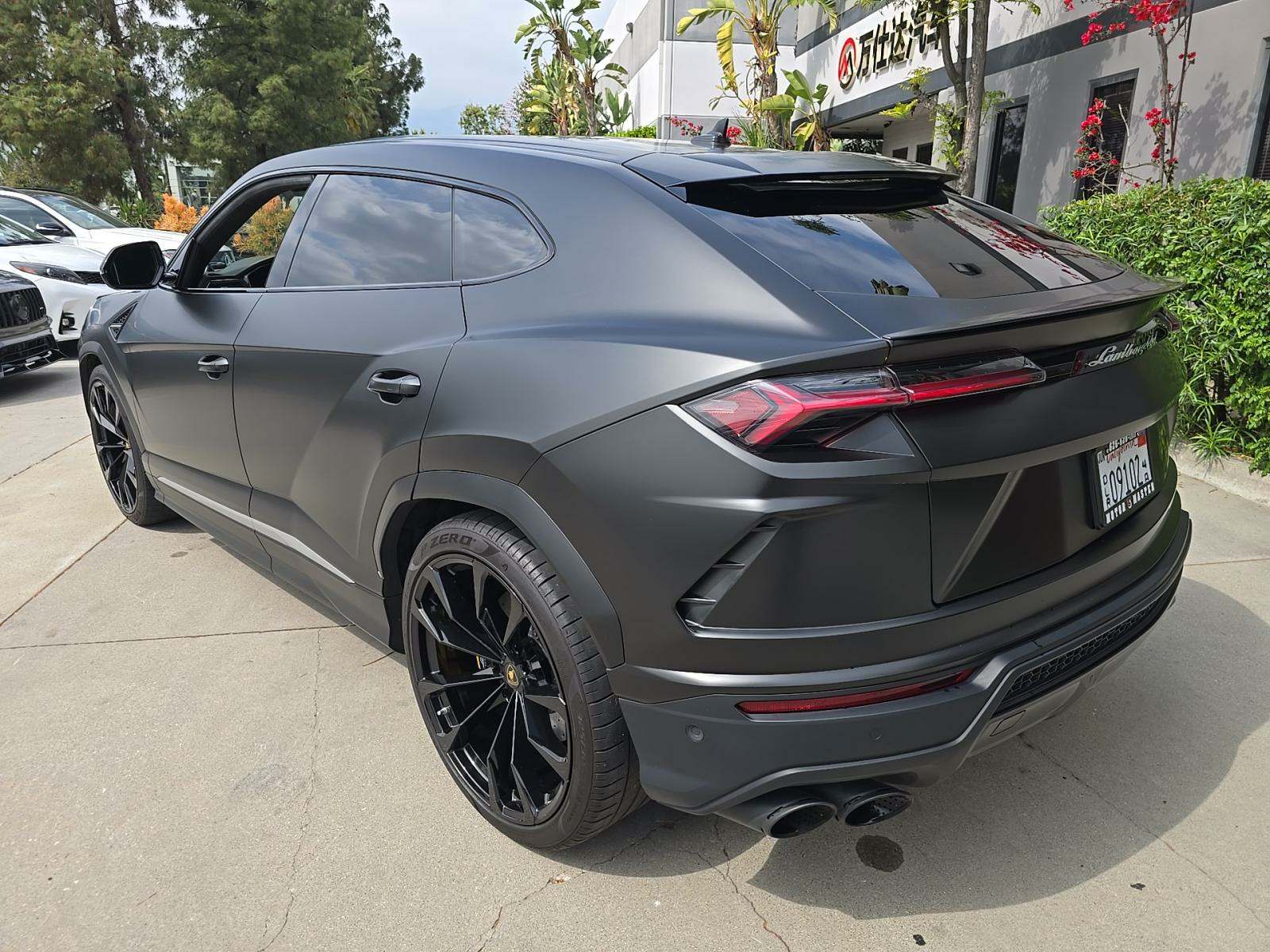 Автомобиль Lamborghini Urus 2019 | GrandCar Автомобиль Lamborghini Urus 2019 | GrandCar