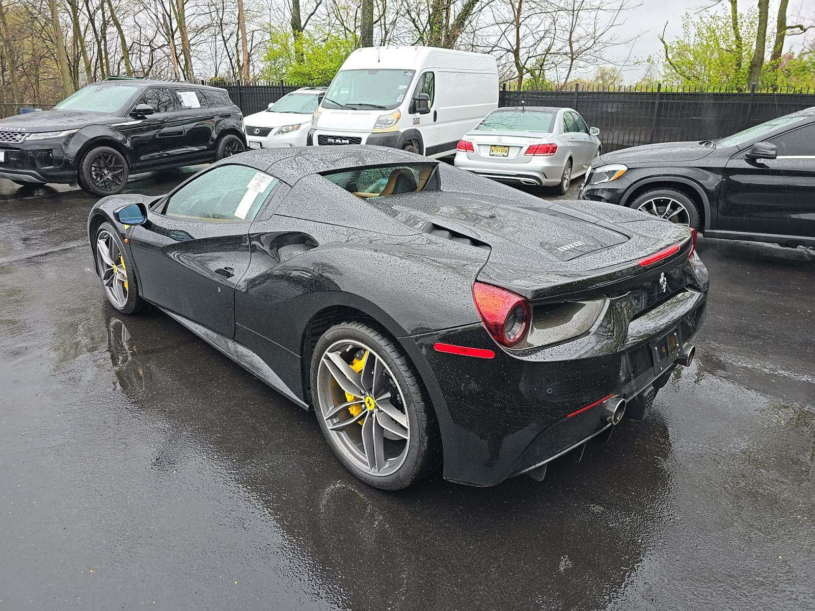 Автомобіль Ferrari 488 Spider Convertible 2019 | GrandCar Автомобіль Ferrari 488 Spider Convertible 2019 | GrandCar