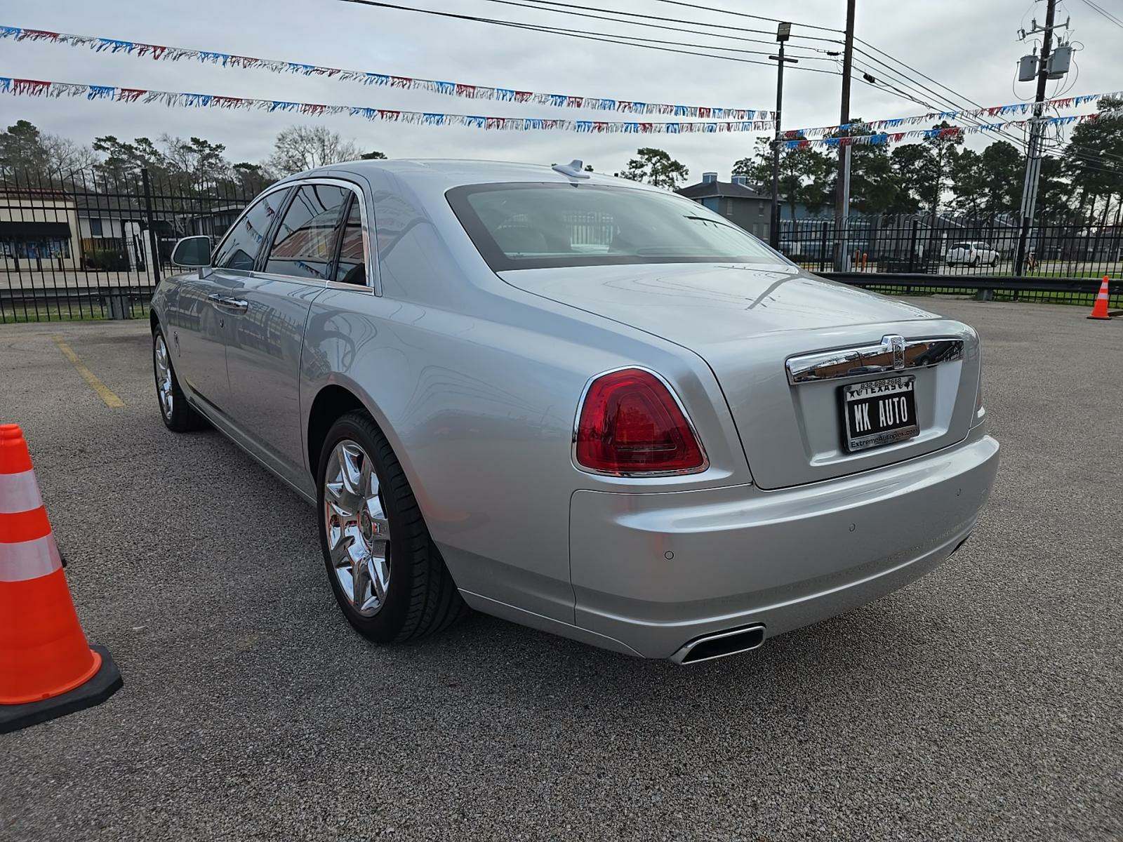 Автомобіль Rolls-Royce Ghost 2012 | GrandCar Автомобіль Rolls-Royce Ghost 2012 | GrandCar