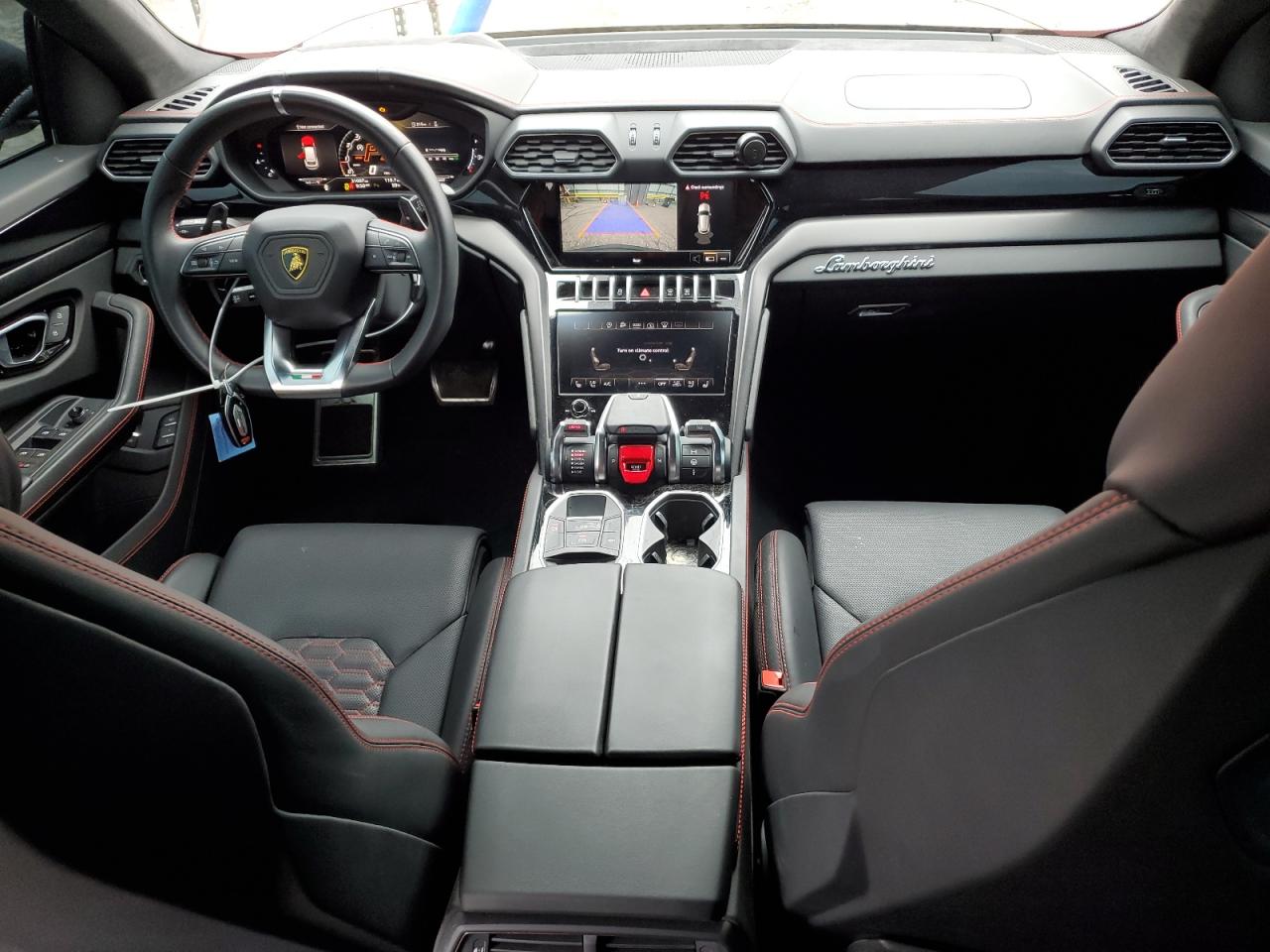 Автомобиль LAMBORGHINI URUS 2022 | GrandCar Автомобиль LAMBORGHINI URUS 2022 | GrandCar