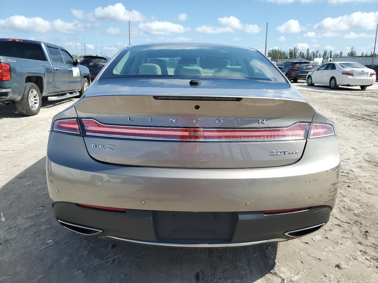 Автомобиль LINCOLN MKZ RESERVE I 2019 | GrandCar Автомобиль LINCOLN MKZ RESERVE I 2019 | GrandCar