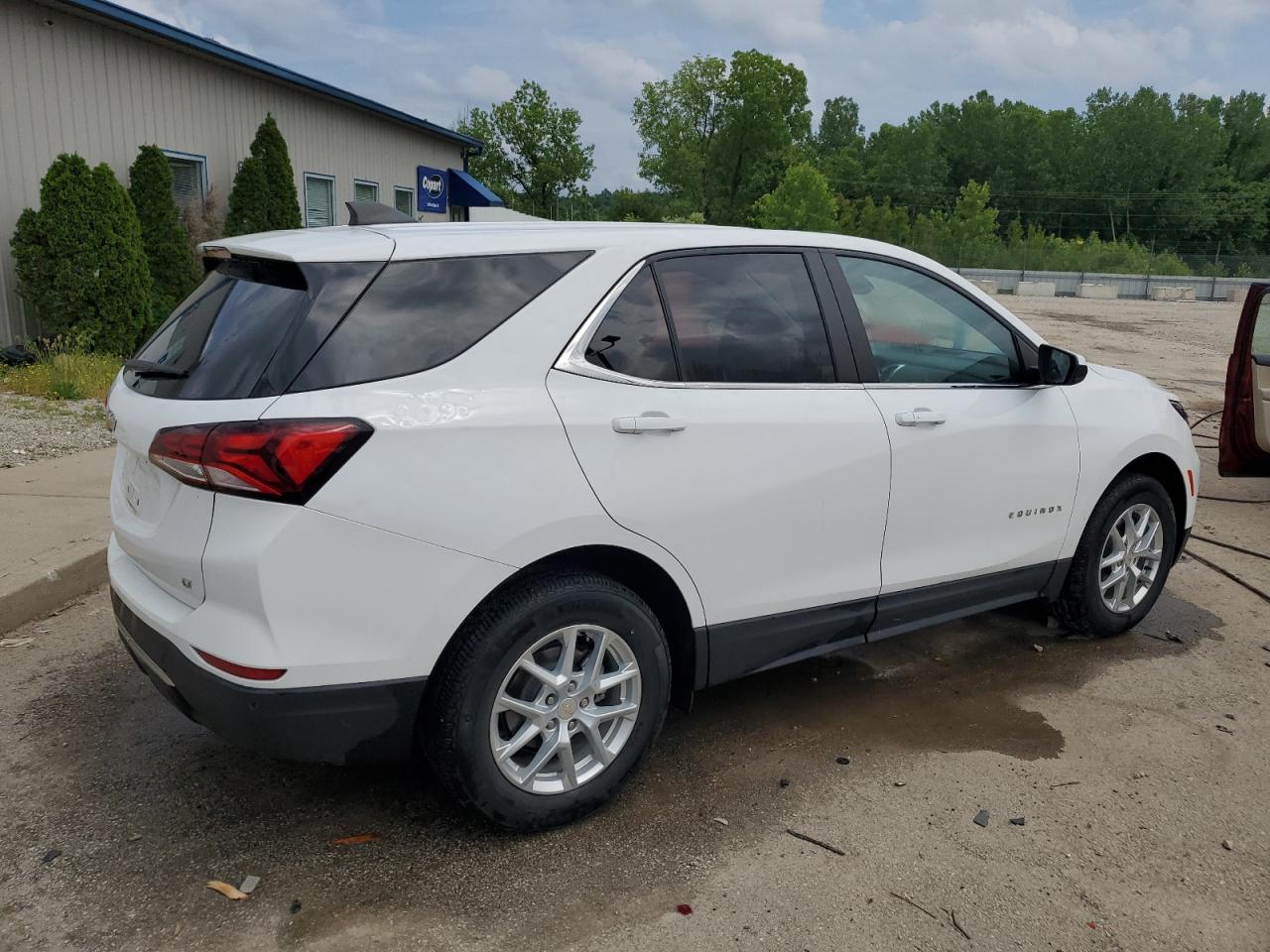 Автомобиль CHEVROLET EQUINOX LT 2022 | GrandCar Автомобиль CHEVROLET EQUINOX LT 2022 | GrandCar