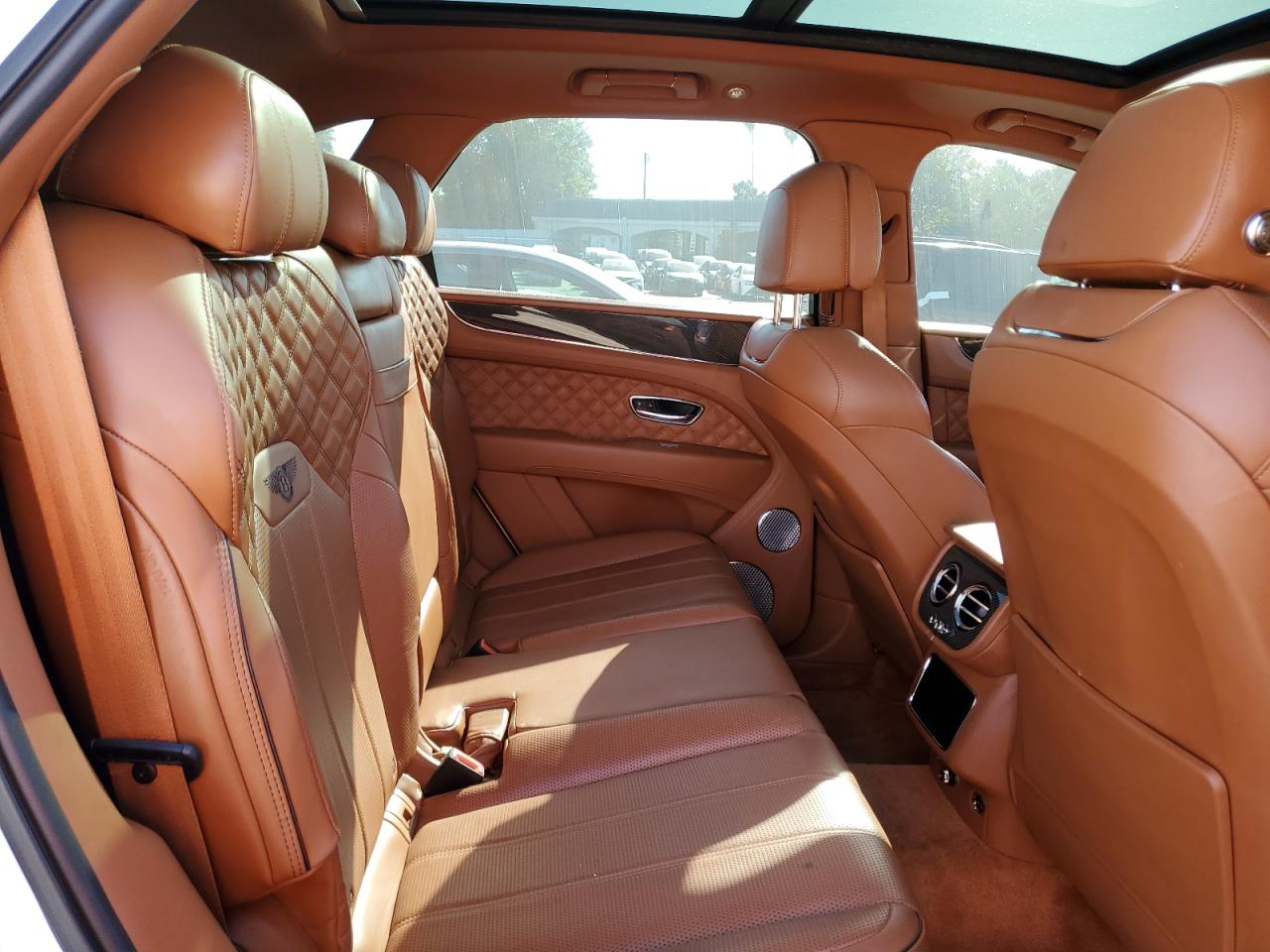 Автомобіль BENTLEY BENTAYGA 2021 | GrandCar Автомобіль BENTLEY BENTAYGA 2021 | GrandCar