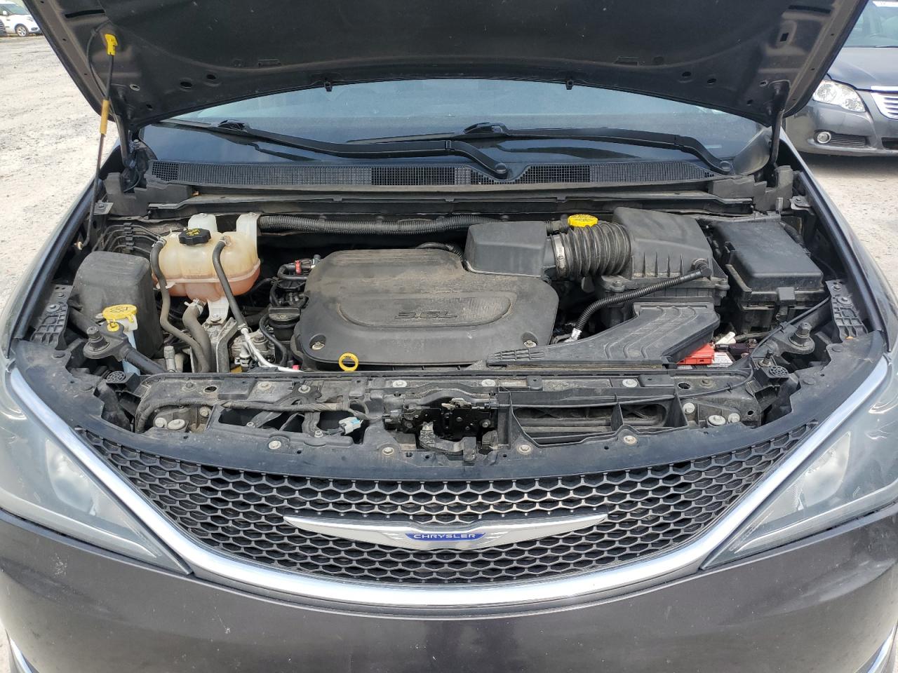 Автомобиль CHRYSLER PACIFICA TOURING L 2020 | GrandCar Автомобиль CHRYSLER PACIFICA TOURING L 2020 | GrandCar