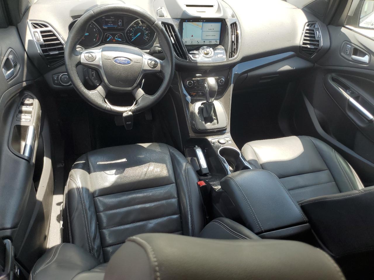 Автомобіль FORD ESCAPE TITANIUM 2016 | GrandCar Автомобіль FORD ESCAPE TITANIUM 2016 | GrandCar