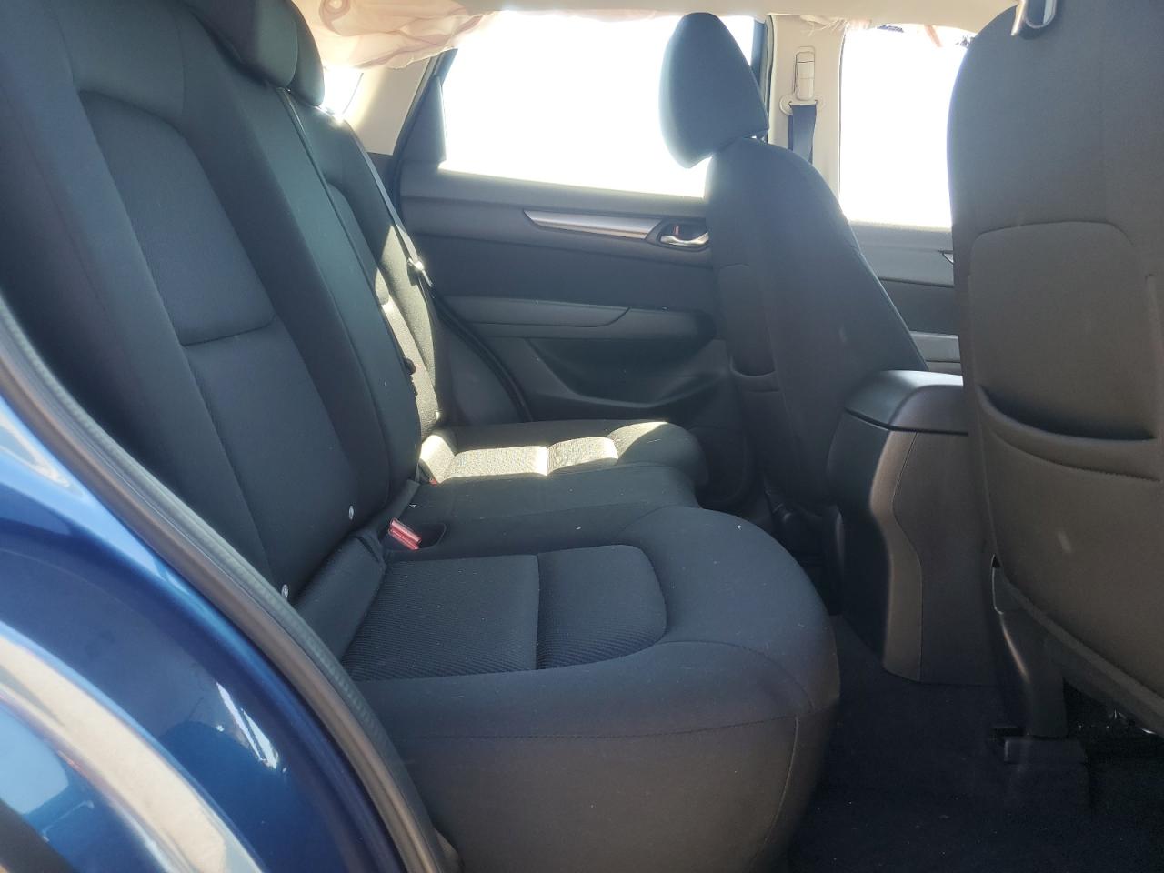 Автомобіль MAZDA CX-5 2022 | GrandCar Автомобіль MAZDA CX-5 2022 | GrandCar