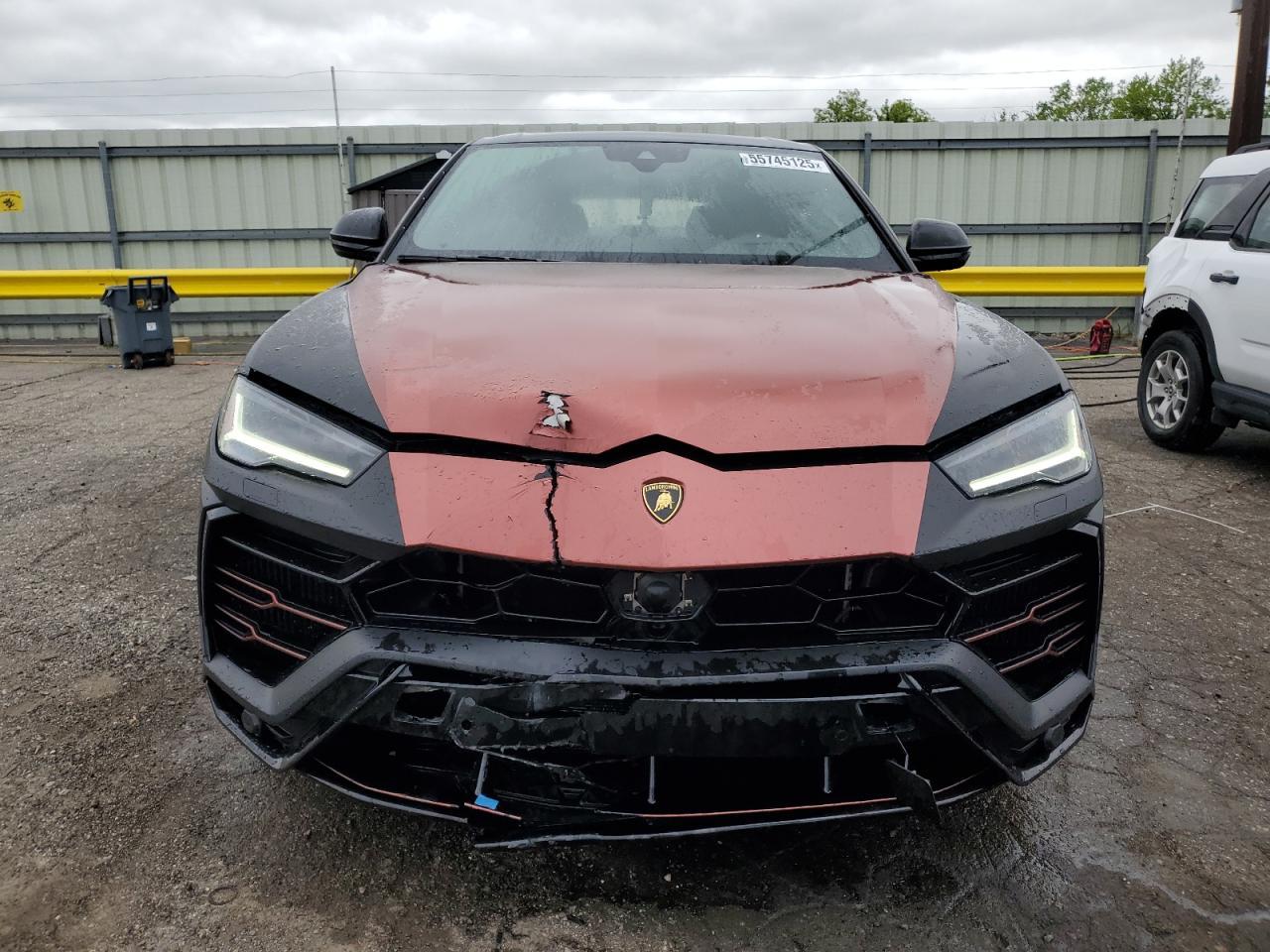 Автомобиль LAMBORGHINI URUS 2022 | GrandCar Автомобиль LAMBORGHINI URUS 2022 | GrandCar
