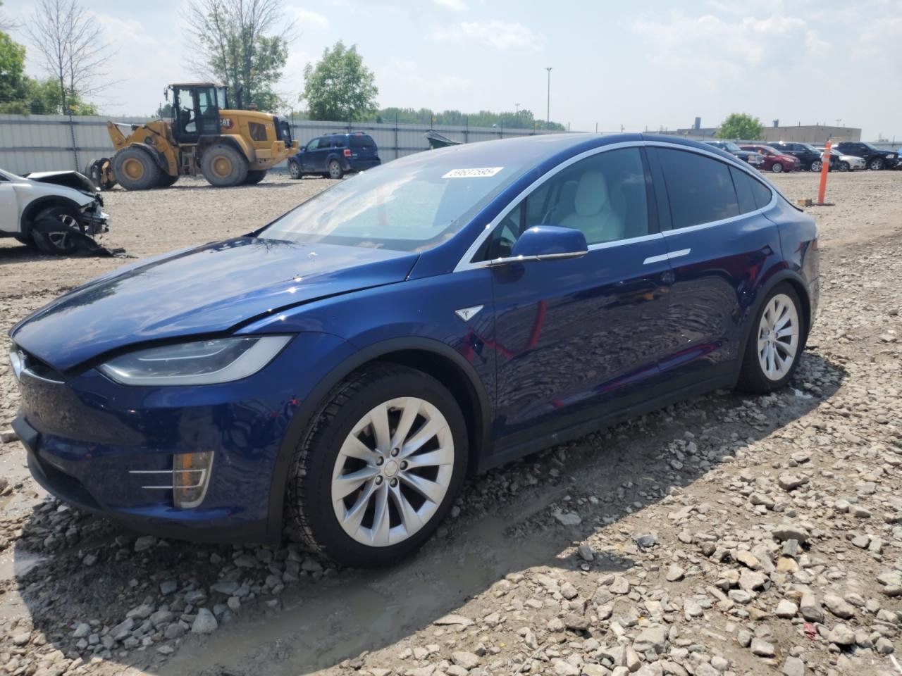Автомобиль TESLA MODEL X 2016 | GrandCar
