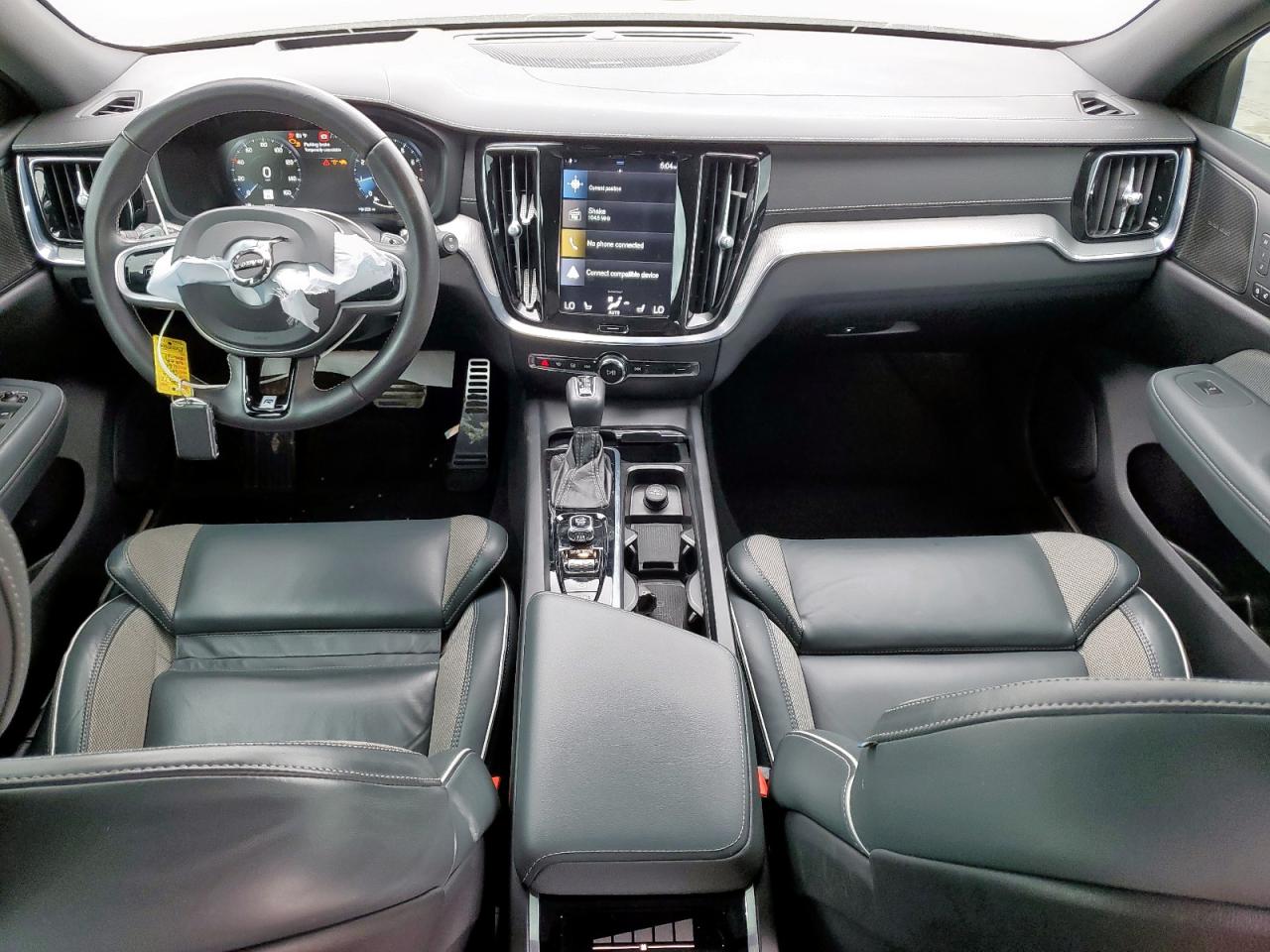 Автомобиль VOLVO V60 T5 R-DESIGN 2020 | GrandCar Автомобиль VOLVO V60 T5 R-DESIGN 2020 | GrandCar