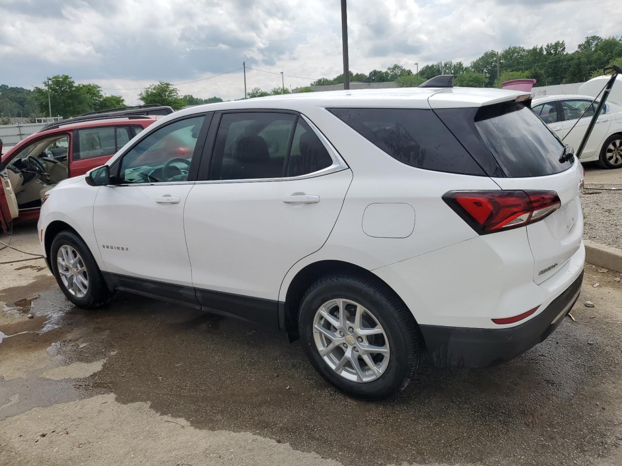 Автомобиль CHEVROLET EQUINOX LT 2022 | GrandCar Автомобиль CHEVROLET EQUINOX LT 2022 | GrandCar
