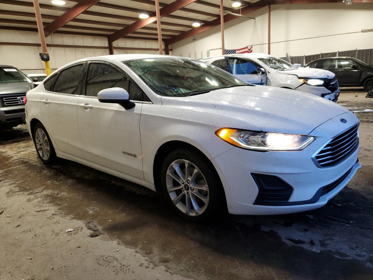 Автомобиль FORD FUSION SE 2019 | GrandCar Автомобиль FORD FUSION SE 2019 | GrandCar
