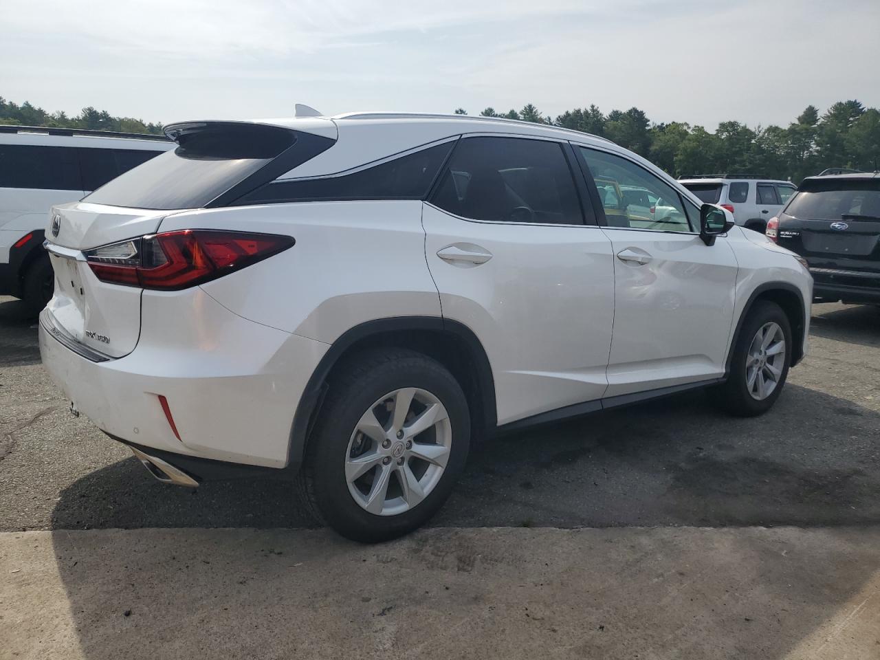 Автомобиль LEXUS RX 350 BASE 2017 | GrandCar Автомобиль LEXUS RX 350 BASE 2017 | GrandCar